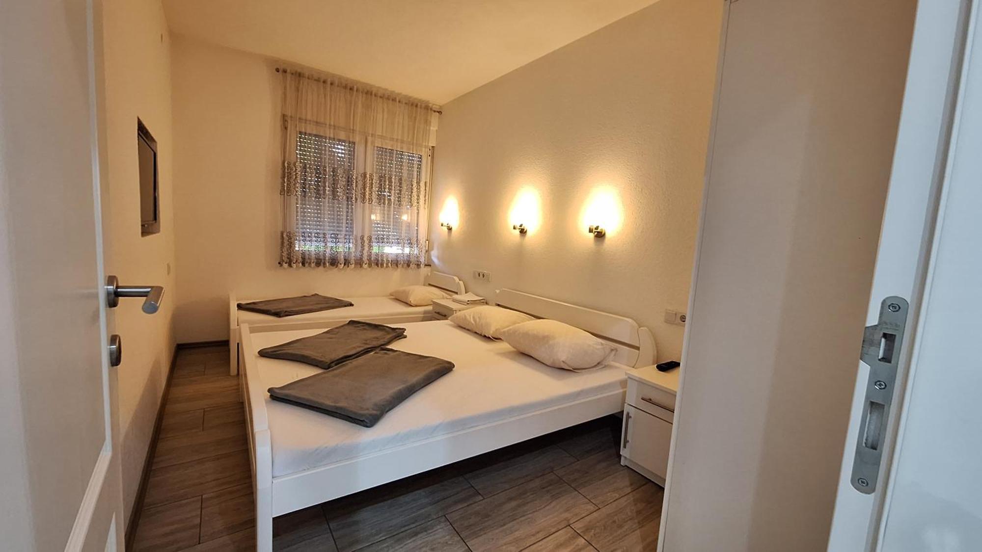 Kaca Apartmani 1 Banja Luka Exterior foto